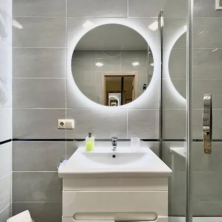 Avalon In Apartamento Lviv