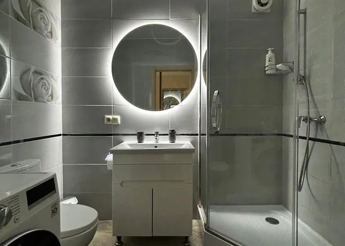 Avalon In Apartment *